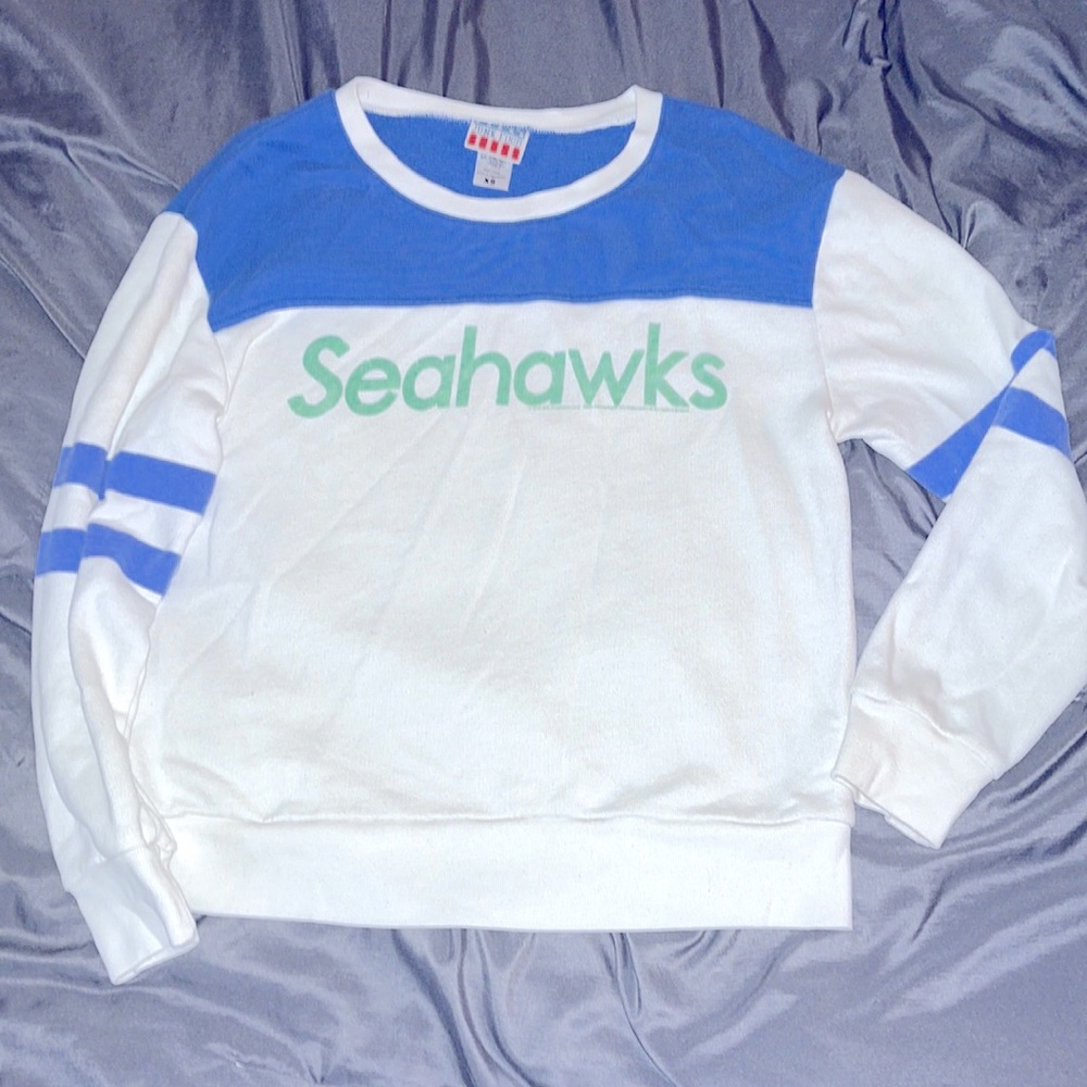 Junk Food Women’s Seahawks crewneck